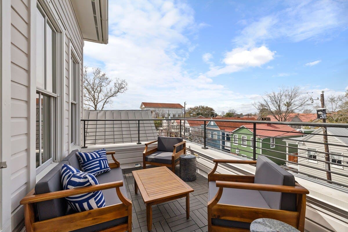 The Spring | Luxury Retreat w/ Patio